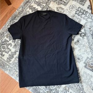 Rarely Worn Emporio Armani T-Shirt 💙
